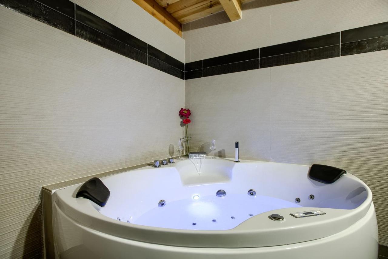 El Capricho De Brihuega Apartment ภายนอก รูปภาพ
